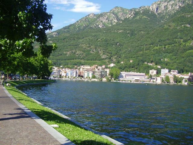 Casa Al Lago オメーニャ エクステリア 写真